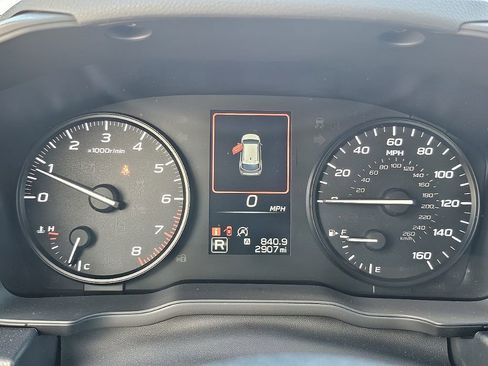 Certified 2025 Subaru Impreza 2.0i image 36