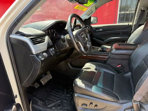Used 2015 GMC Yukon SLT w/ Open Road Package image 10