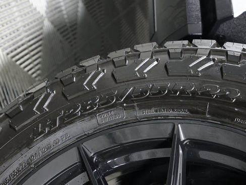 Used 2026 GMC Yukon Denali w/ Sun & Power Step Package image 47