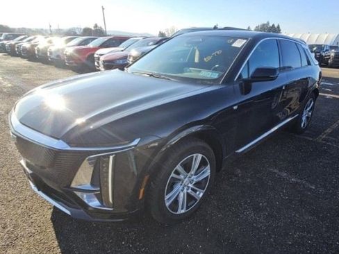 Used 2024 Cadillac Lyriq Tech image 1