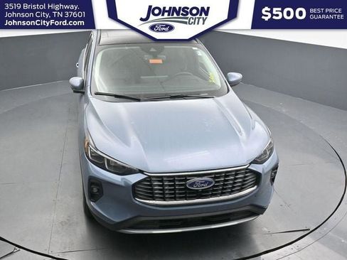 New 2026 Ford Escape SE w/ PHEV Premium Package FWD image 17