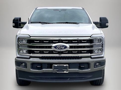 Used 2026 Ford F250 King Ranch w/ FX4 Off-Road Package AWD/4WD image 12