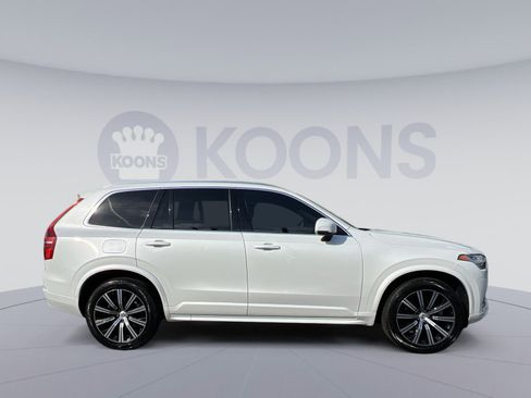 Used 2023 Volvo XC90 B5 Core w/ Protection Package Premier AWD/4WD image 12