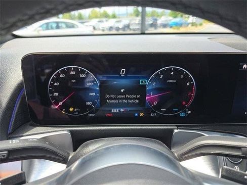 Used 2026 Mercedes-Benz GLB 250 4MATIC image 36