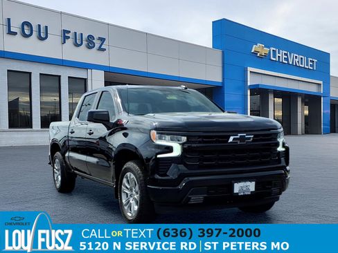 Used 2025 Chevrolet Silverado 1500 RST w/ Convenience Package II AWD/4WD image 1