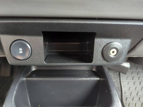 Used 2010 Ford Ranger XLT AWD/4WD image 12