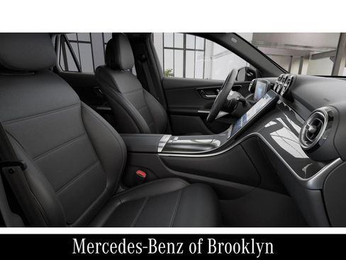 Used 2026 Mercedes-Benz GLC 300 4MATIC image 6