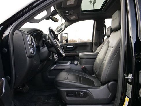 Used 2021 GMC Sierra 3500 Denali w/ Denali Ultimate Package image 26