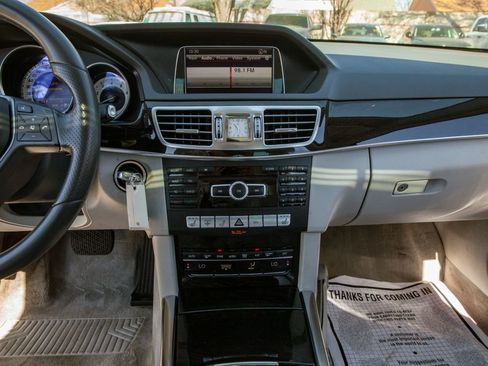 Used 2014 Mercedes-Benz E 350 Sedan image 14