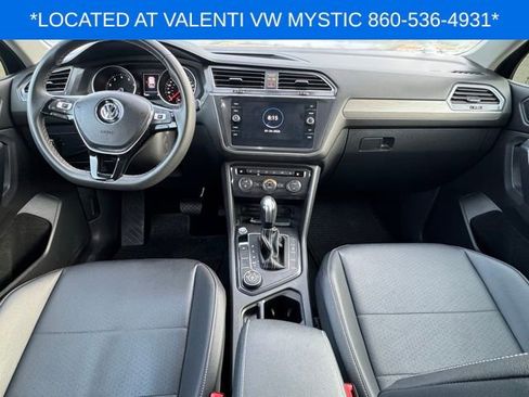 Certified 2021 Volkswagen Tiguan SE w/ Panoramic Sunroof Package image 14