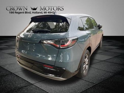 Used 2024 Honda HR-V EX-L image 11
