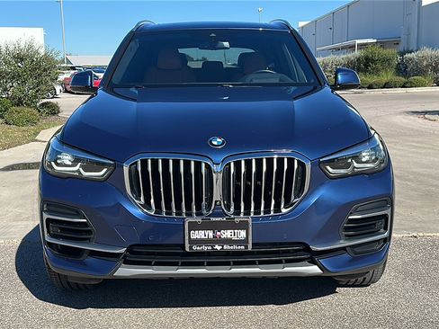 Used 2022 BMW X5 xDrive40i w/ Premium Package image 11