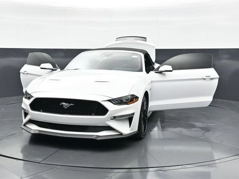 Used 2022 Ford Mustang GT Premium w/ GT Performance Package RWD image 45