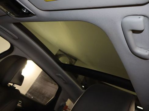 Used 2024 Kia Sportage SX image 27