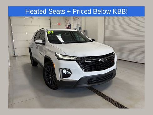 Used 2023 Chevrolet Traverse RS w/ LPO, Floor Liner Package FWD image 1