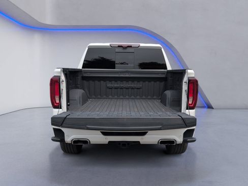Used 2023 GMC Sierra 1500 Denali AWD/4WD image 6