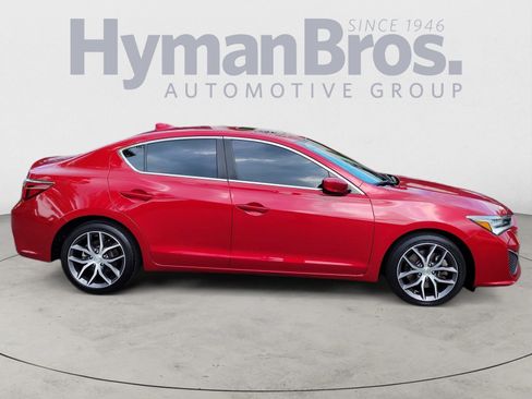 Used 2022 Acura ILX w/ Premium Package FWD image 2
