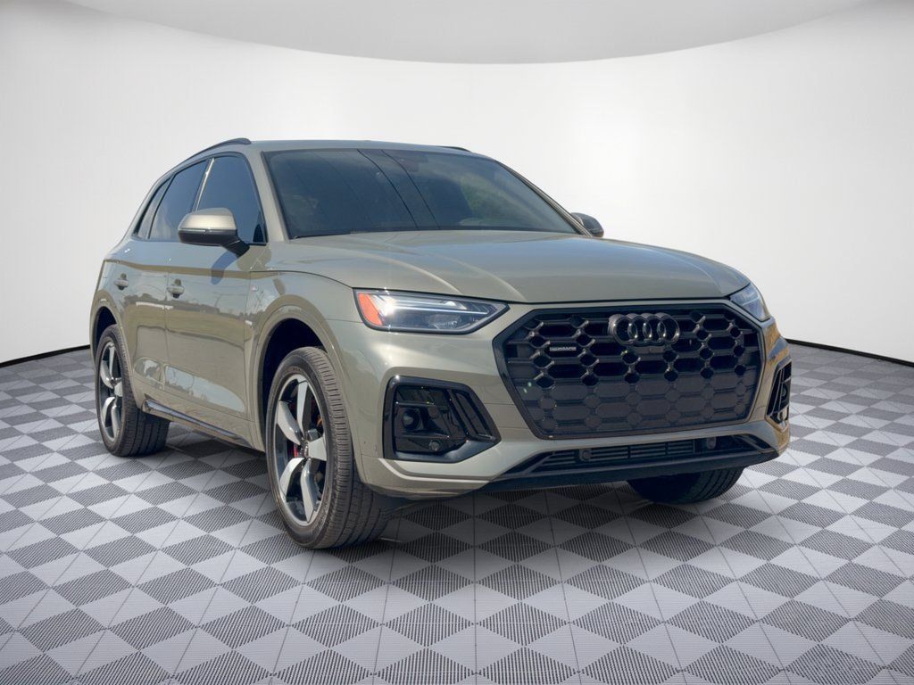 Certified 2024 Audi Q5 2.0T Premium Plus w/ Premium Plus Package AWD/4WD image 7