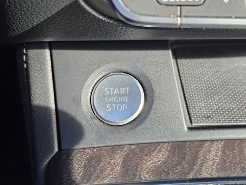 Used 2019 Audi Q5 2.0T Premium Plus w/ Premium Plus Package image 40