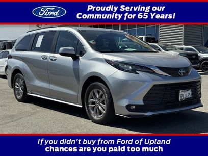 Used 2025 Toyota Sienna XLE