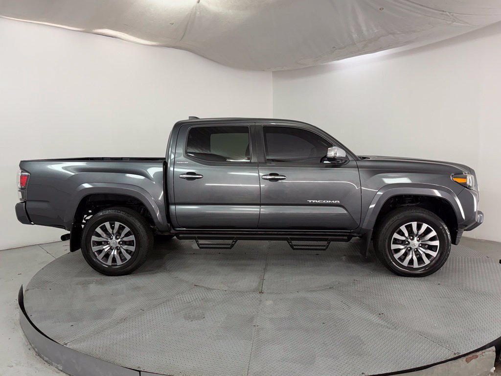 Used 2020 Toyota Tacoma Limited AWD/4WD image 5