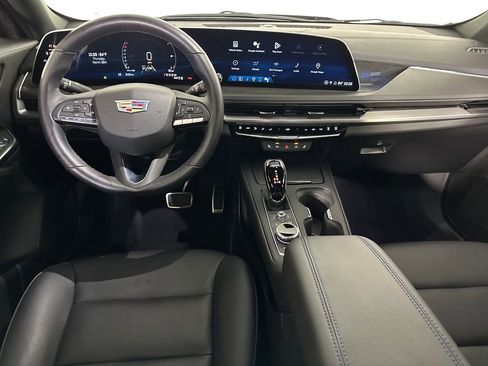 Used 2024 Cadillac XT4 Sport w/ Cold Weather Package AWD/4WD image 10