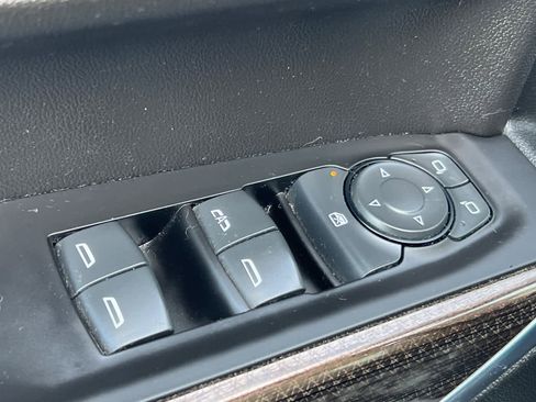 Used 2019 Chevrolet Silverado 1500 LT Trail Boss image 13