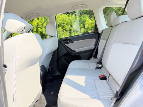 Used 2015 Subaru Forester 2.5i w/ Alloy Wheel Package image 34