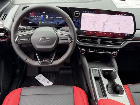 New 2026 Chevrolet Equinox EV RS image 11