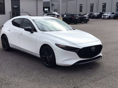 Used 2021 MAZDA MAZDA3 AWD 2.5 Turbo Hatchback image 3