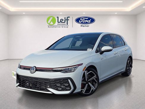 Used 2026 Volkswagen GTI SE FWD image 4