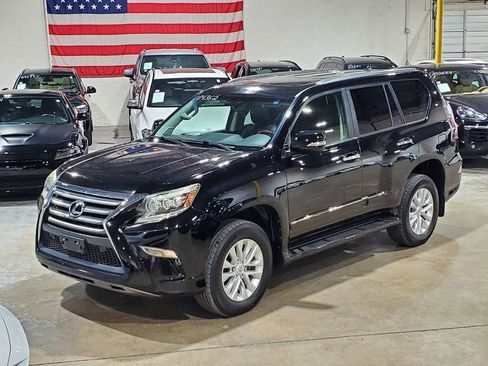 Used 2014 Lexus GX 460 image 43