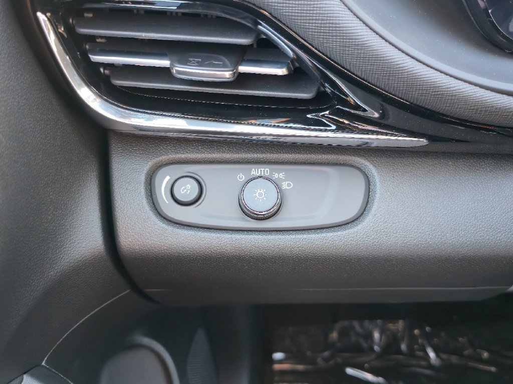 New 2026 Buick Envista Sport Touring w/ Convenience I Package FWD image 17