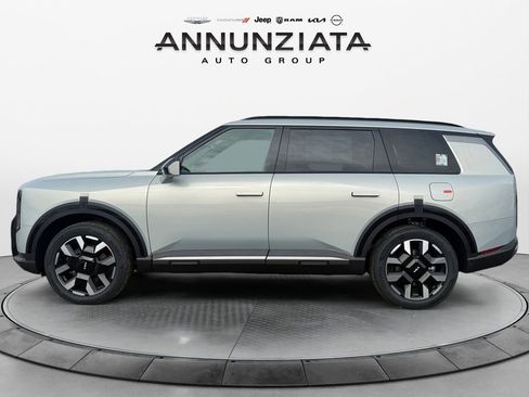 New 2027 Kia Telluride S image 2