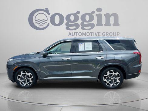 Certified 2022 Hyundai Palisade Calligraphy FWD image 2