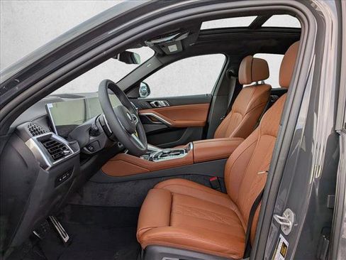 New 2026 BMW X6 xDrive40i image 4
