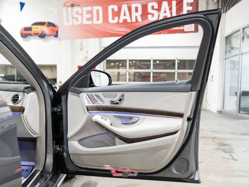 Used 2015 Mercedes-Benz S 550 Sedan image 46