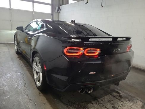 Used 2019 Chevrolet Camaro SS image 4