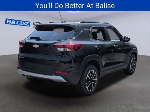 New 2026 Chevrolet TrailBlazer LT w/ LT Cold Weather Package AWD/4WD image 3
