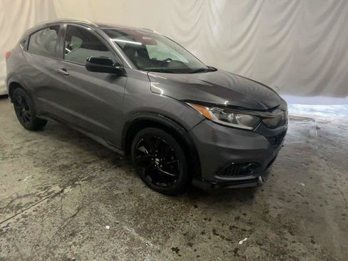 Used 2021 Honda HR-V Sport image 3