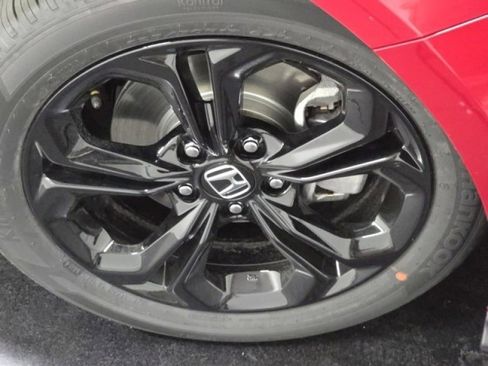 Certified 2025 Honda Accord SE image 31