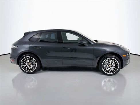 Used 2020 Porsche Macan Turbo AWD/4WD image 27