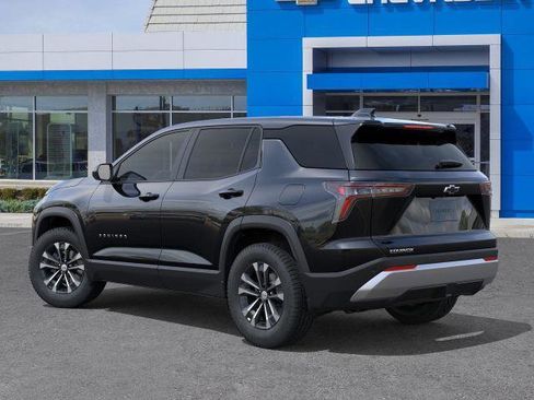 Used 2026 Chevrolet Equinox LT image 3