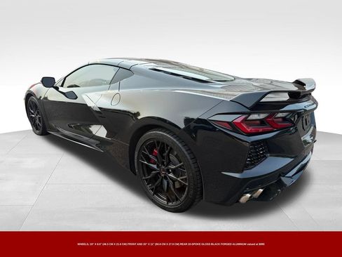 Used 2023 Chevrolet Corvette Stingray Coupe w/ Z51 Performance Package RWD image 4