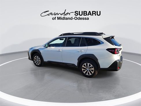 Used 2025 Subaru Outback Premium w/ Popular Package #1A image 6