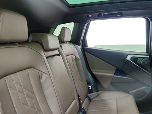 Used 2025 BMW X3 M50 w/ Premium Package image 26