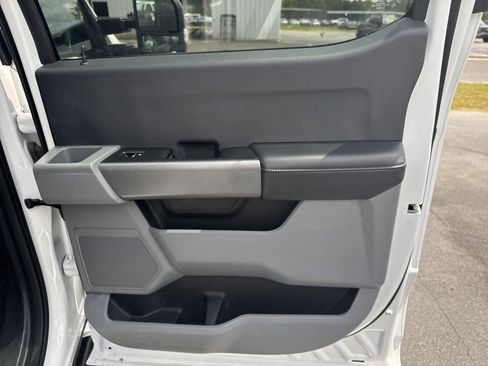 Used 2024 Ford F350 XLT image 29