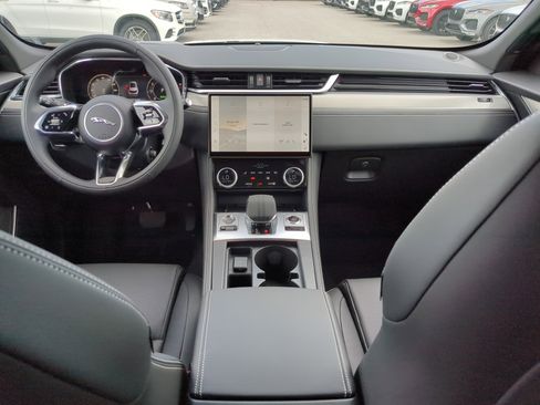 New 2026 Jaguar F-PACE R-Dynamic S image 13
