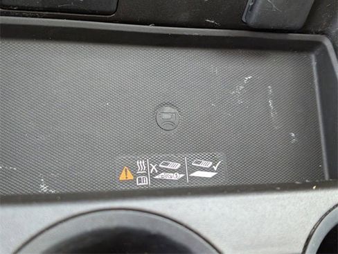 Used 2022 GMC Yukon Denali image 19