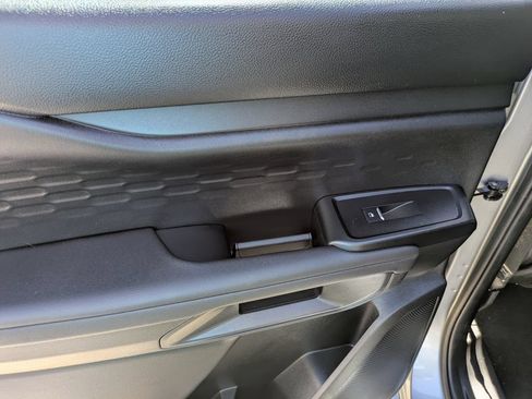 Used 2024 Ford Ranger XL RWD image 8